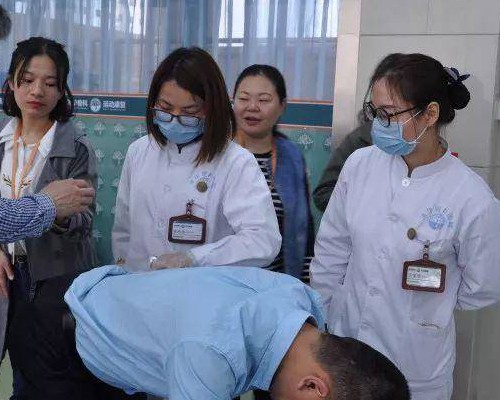 泰国试管助孕：流程费用与成功指南